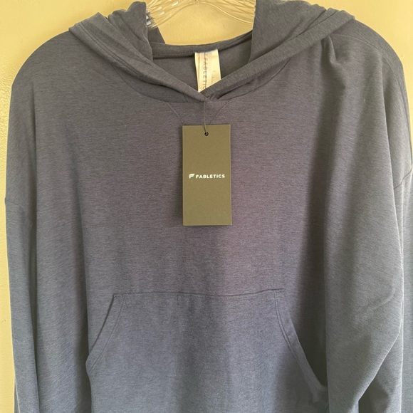 Fabletics Cloud Jersey Cropped Hoodie - Deep Navy Heather - Size Medium NEW - Picture 5 of 12